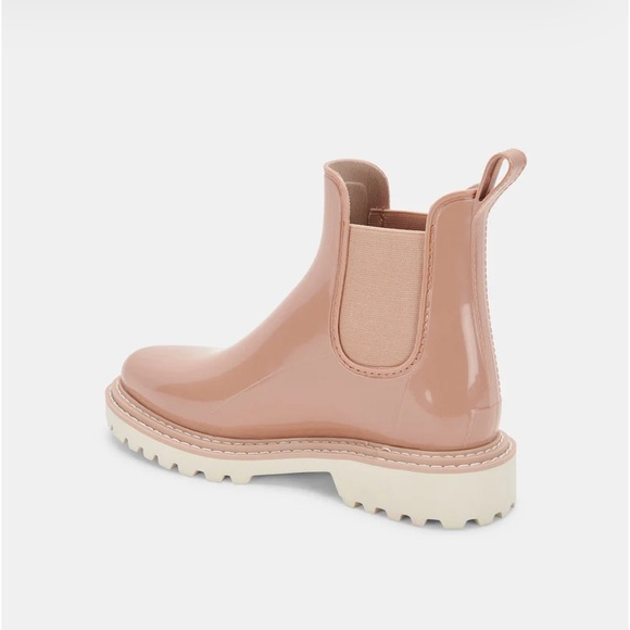 Dolce Vita ‘Stormy’ Rose Patent Boots NWT 6 - Picture 1 of 10